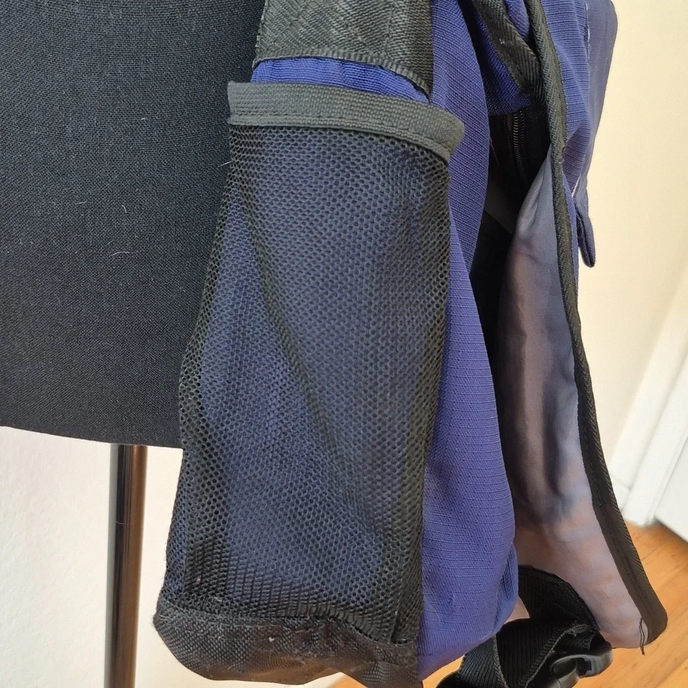 Samsonite modern utility